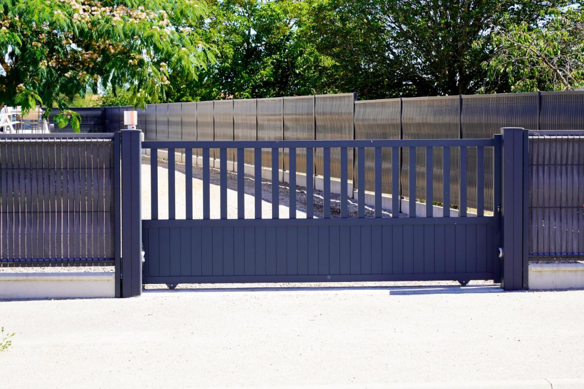 How Your Homeowners Association is Working for Your Benefit