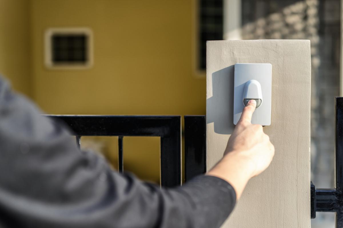 4 Ways to Track Visitors in Your Gated Community