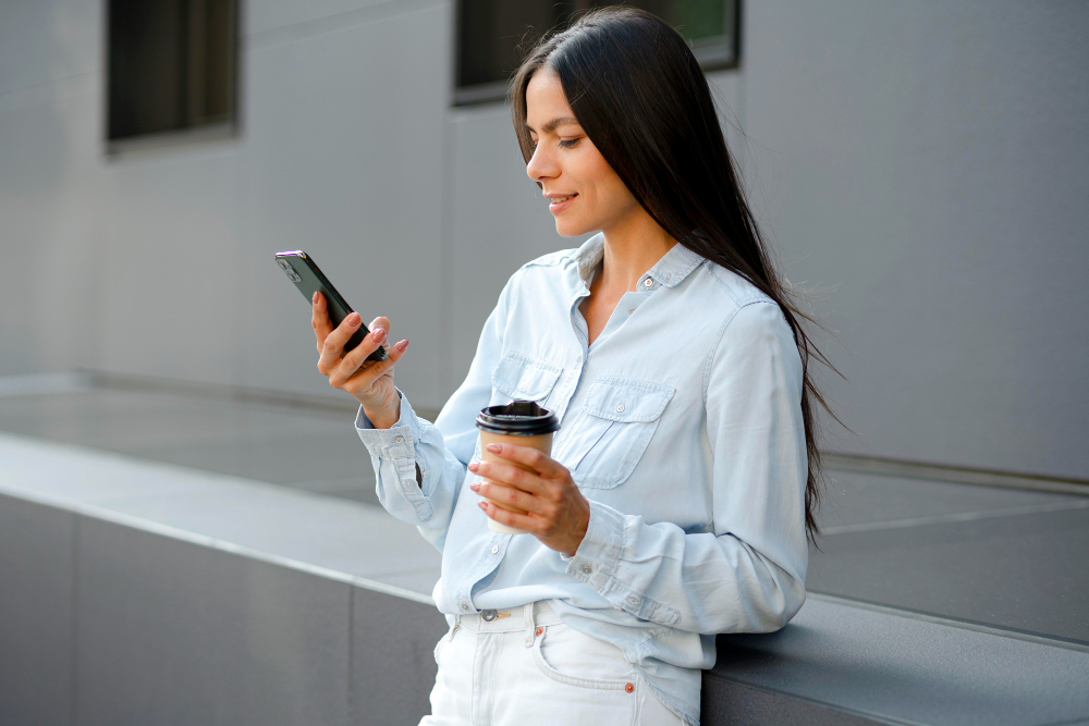 Navigating the Must-Have Features of a Modern Visitor Check-In App