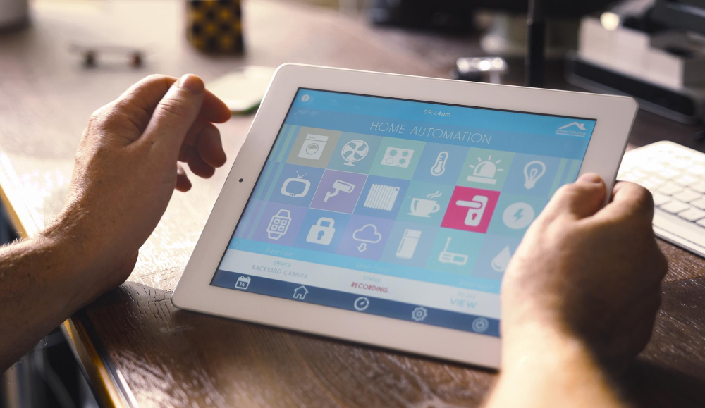 What Is a Gated Community in Florida? A Guide for HOAs