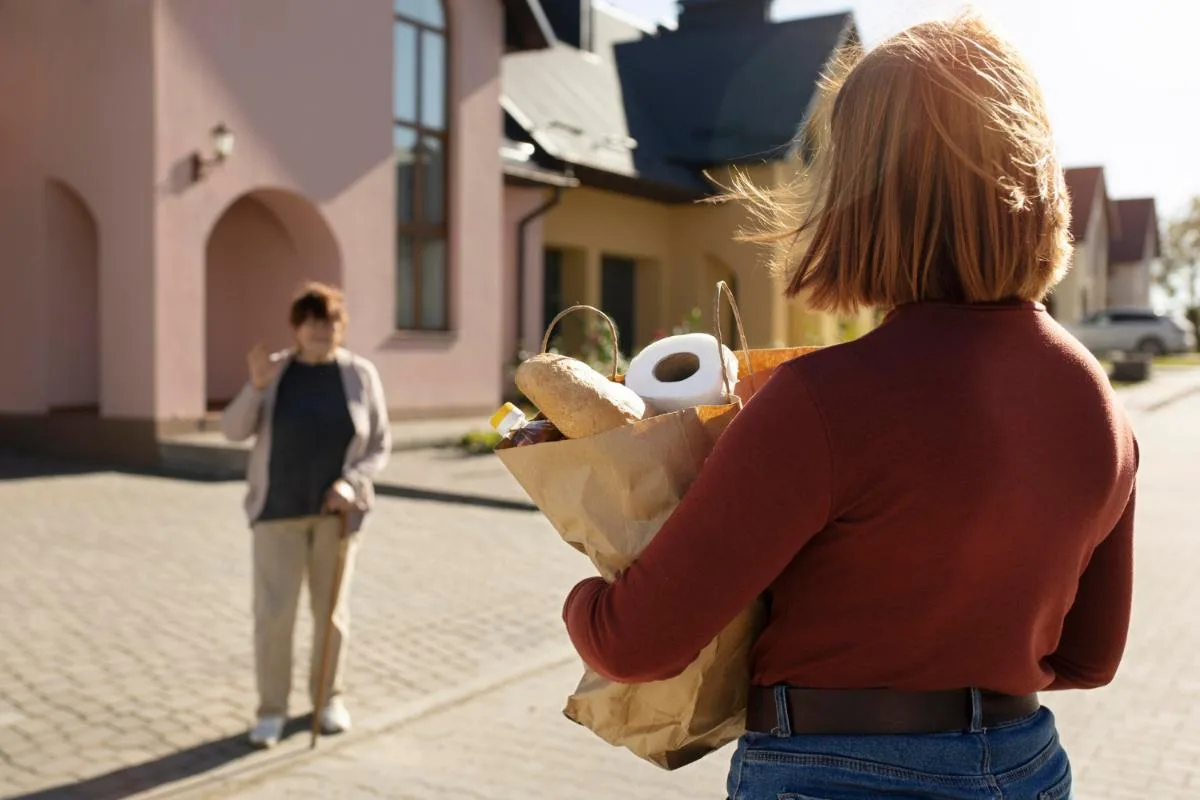 Five Ways You Can Stay Safe in Your Neighborhood